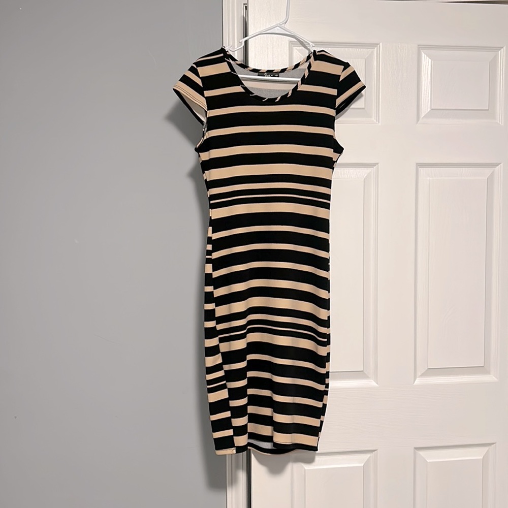 Women’s MIDI Dress